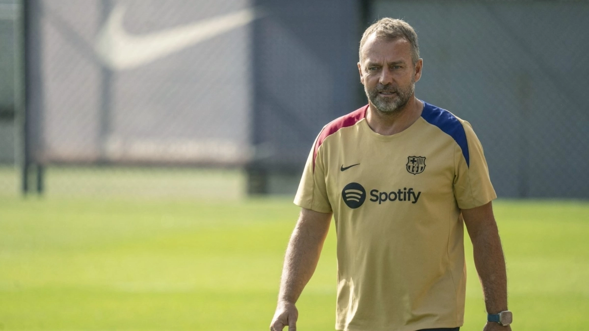 El plan de Flick para la zaga del FC Barcelona