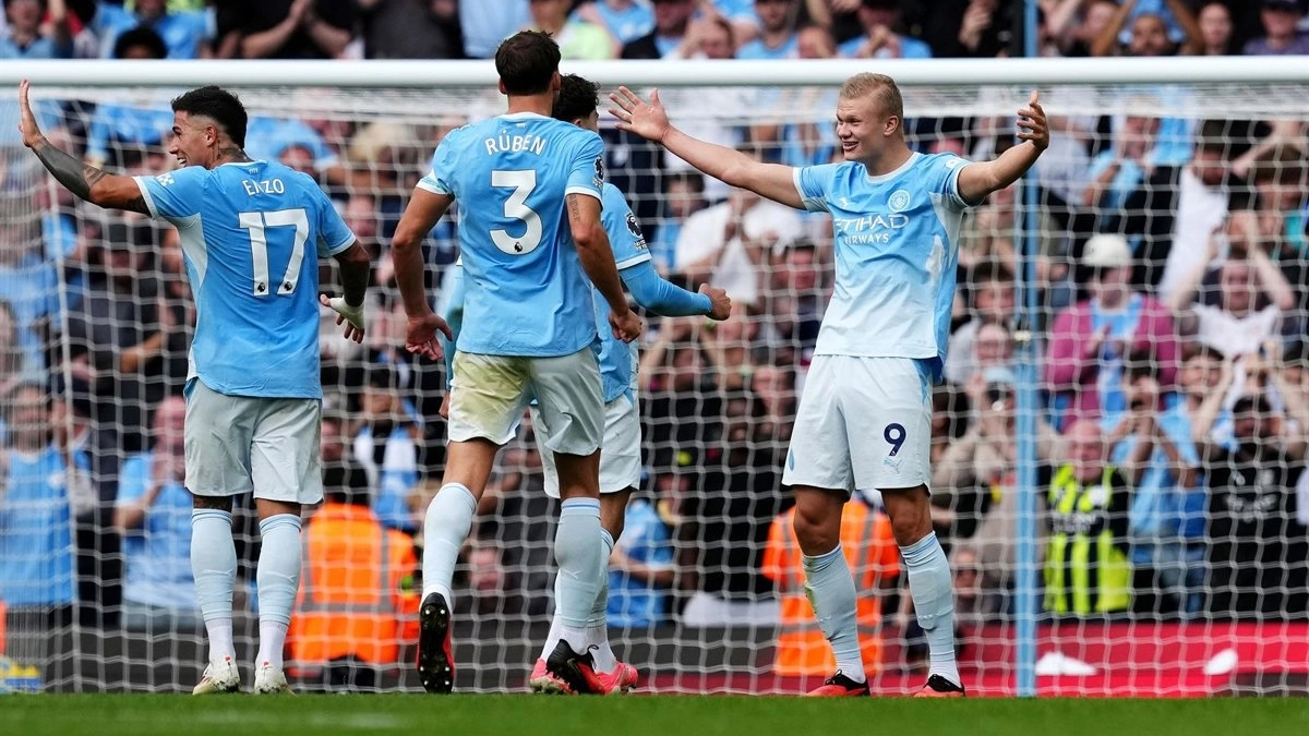 Los jugadores del Manchester City celebran un gol esta temporada / Martin Rickett