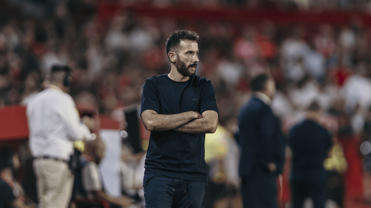 Valencia CF dismisses Carlos Corberán and opens a new chapter.