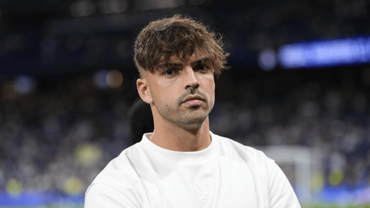 El Real Madrid recibe una nueva oferta por Raúl Asencio