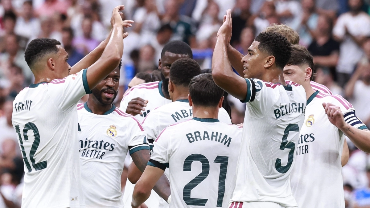 Los jugadores del Real Madrid celebran un gol esta temporada / EFE