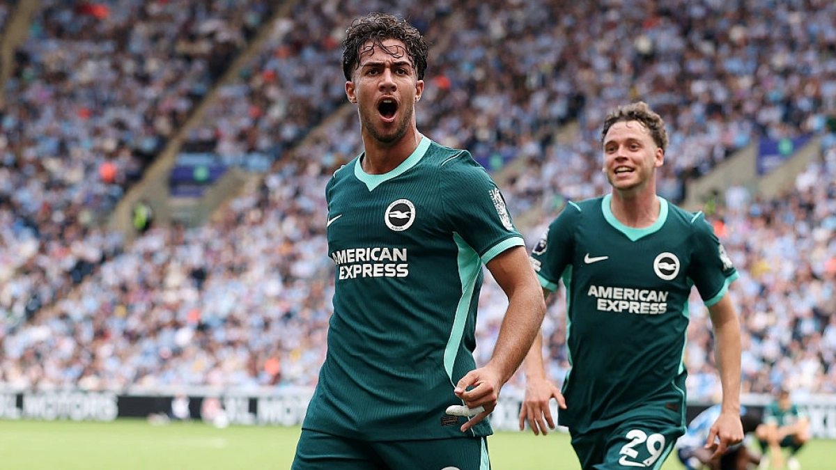 El Manchester United acecha a Charalampos Kostoulas