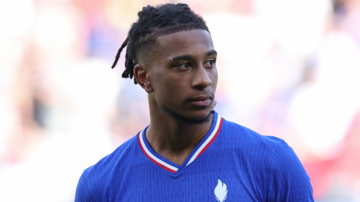 El Bayern busca renovar a Olise antes del verano