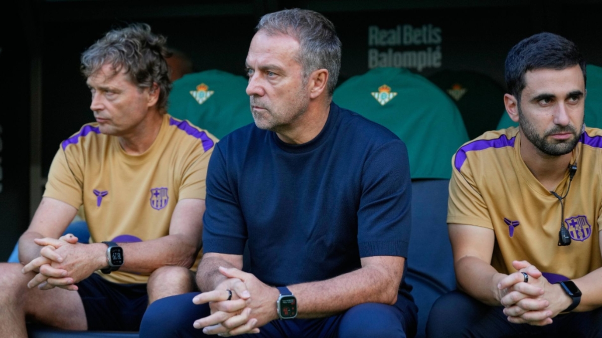 Hansi Flick solicita un fichaje al Barcelona para enero