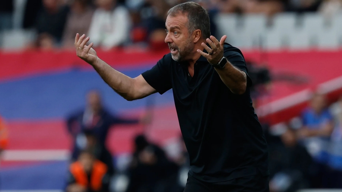 Flick pide un nuevo central al Barcelona