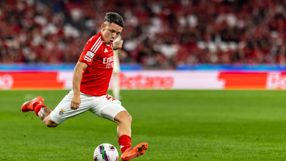 Gianluca Prestianni, jugador del Benfica / Bola na Rede