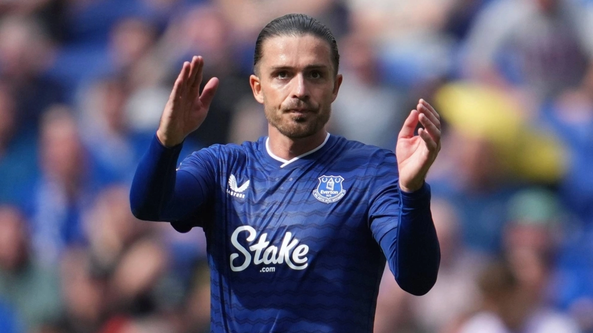 El Everton 'se carga' a Grealish / Marca