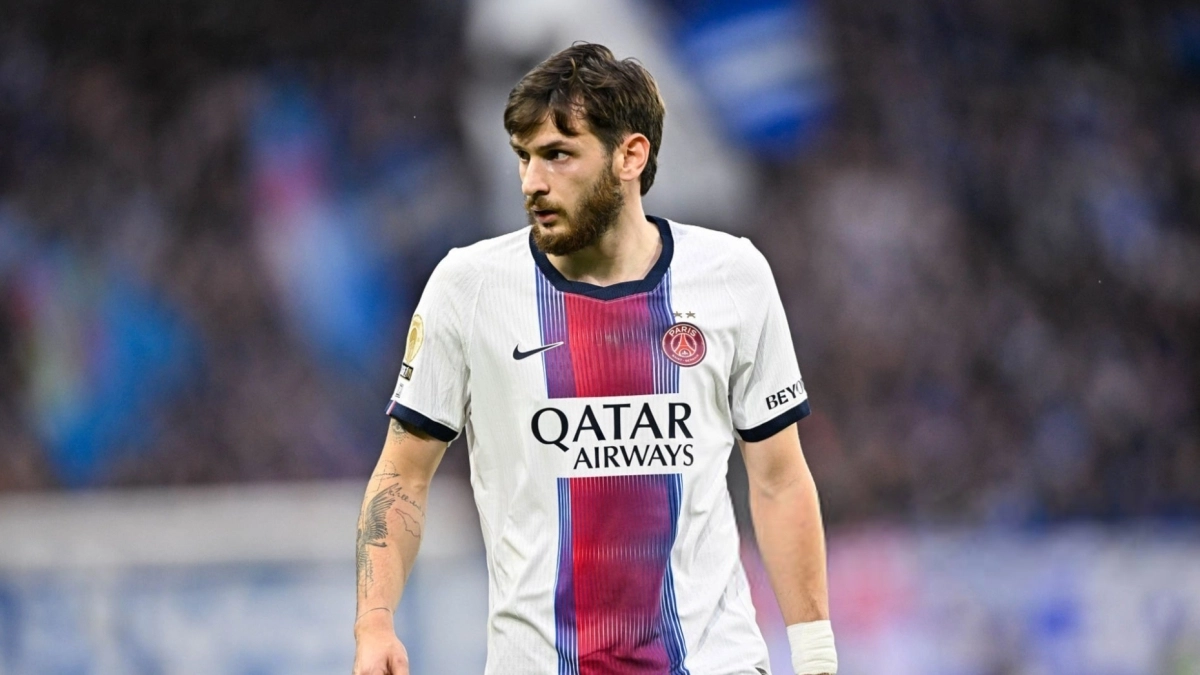 Última hora en el PSG: Sky Sports desvela al elegido por Luis Enrique relevar a Kvaratskhelia