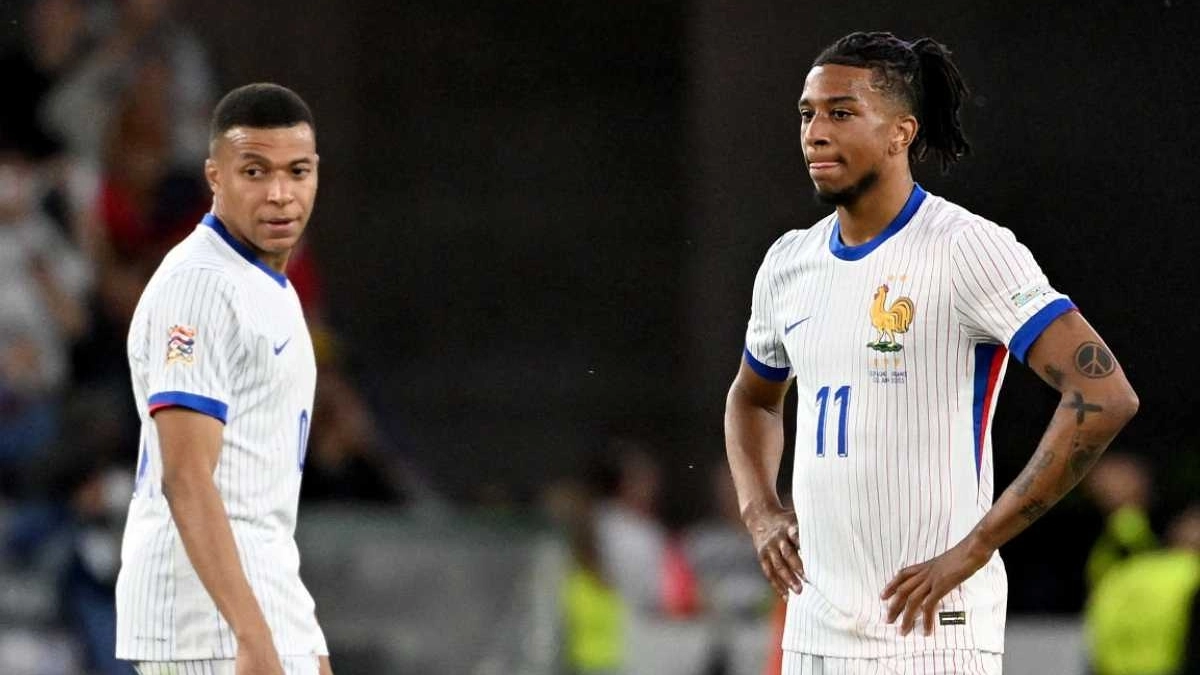 Michael Olise y Kylian Mbappé, con la selección francesa / Getty Images