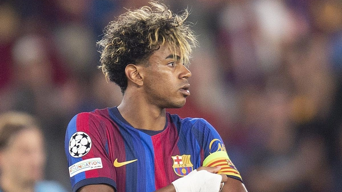 Lamine Yamal no tuvo su día en el Clásico / Getty Images