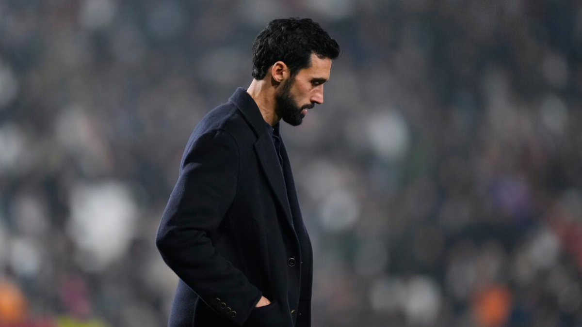 Álvaro Arbeloa, on the tightrope after another Fulham defeat