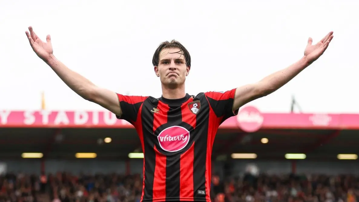 El Chelsea prepara 80M€ para fichar a Alex Scott