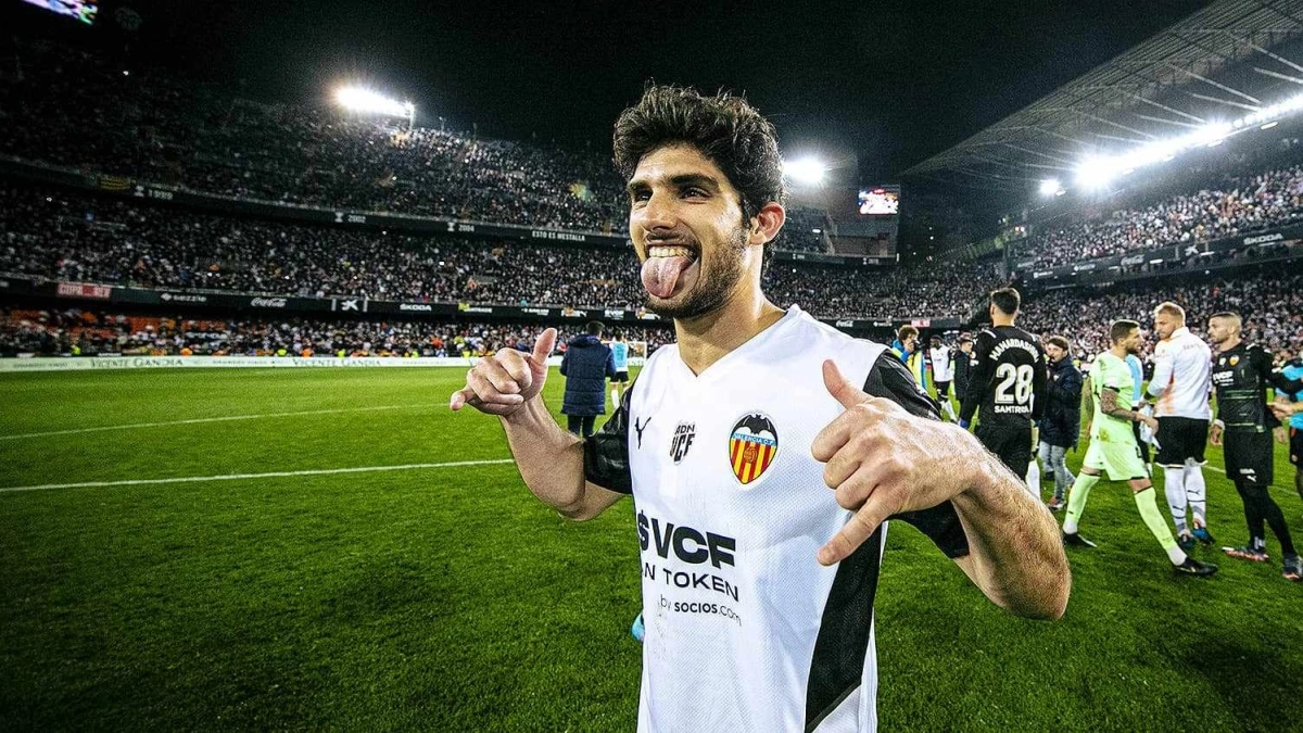 Gonçalo Guedes, el fichaje más caro de la historia del Valencia / Valencia CF