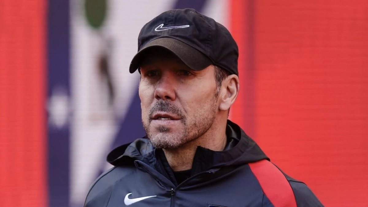 Simeone fija 3 objetivos en la Premier League 