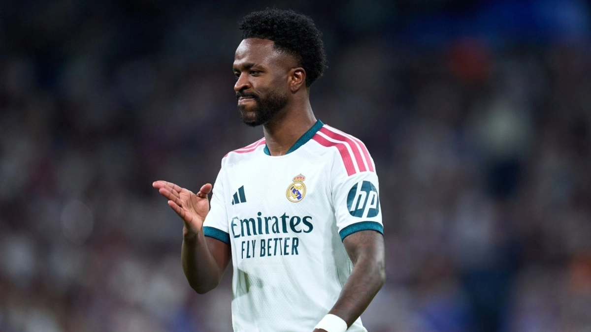 Roncero pide la suplencia de Vinícius: "No está"