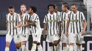 "Así quedaría el Xl de la Juventus para la próxima temporada./ Foto: Mundo Deportivo"