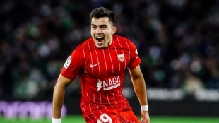 El Manchester United se fija en Marcos Acuña para el verano