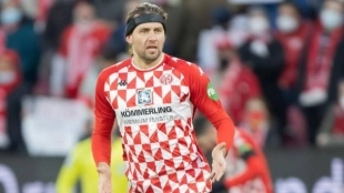 Ádám Szalai se marcha de la Bundesliga y tiene nuevo equipo en Europa "Foto: SWR"