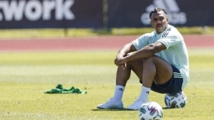 A Adama Traoré se le resiste debutar con la Selección. Foto: Milenio