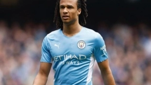 Nathan Aké, el primer central que llegará al Chelsea en verano