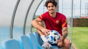 Álex Collado se queda en el Barça / FCBarcelona.es