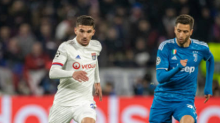 "La Juve prepara su primera oferta por Aouar. Foto: Getty Images"