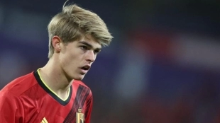 El AC Milan aprieta por el fichaje de Charles De Ketelaere