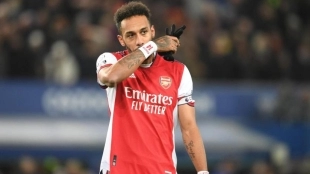  OFICIAL: Aubameyang ficha por el Barcelona hasta 2025