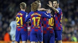La incertidumbre del Barcelona en el campo y los despachos