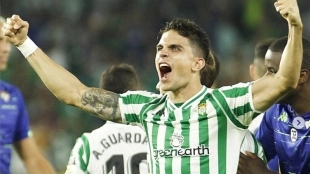 Pellegrini logra ‘volver a fichar’ a Marc Bartra. Foto: FC Barcelona
