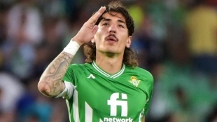 Bellerín, muy cerca de rescindir su contrato para volver al Betis - Foto: Futboom