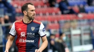 El Betis intentará el fichaje de Godín en enero