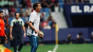 La BOMBA que prepara Monchi para el sustituto de Lopetegui - Foto: Muchodeporte