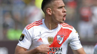 Alarma en River Plate: la Premier League viene a por Santos Borré "Foto: AS"