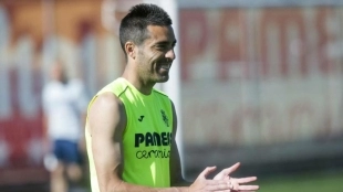 El Villarreal deja en el aire el futuro de Bruno Soriano