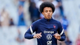 El Chelsea declara la guerra al FC Barcelona por el caso Koundé - Foto: Destik Sports