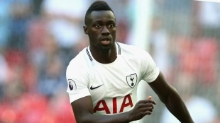 El Madrid quiere a Sánchez para reforzar la zaga | MARCA