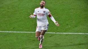 El Inter de Milán se une a la puja por Memphis Depay