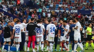 Los 3 jugadores que dejarán el Alavés después del descenso