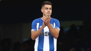 El Valencia conoce lo que tiene que pagar para fichar a Diogo Leite y Tomás Esteves | FOTO: PORTO