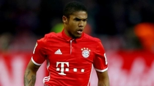 Douglas Costa podría llegar a la Premier League / goal.com