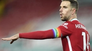 El Arsenal toma ventaja por Jordan Henderson / Larazon.es