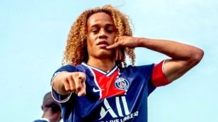 El gesto del PSG para conseguir la renovación de Xavi Simons - Foto: Diario AS