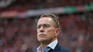 El Manchester United no confía en Rangnick / Besoccer.com,
