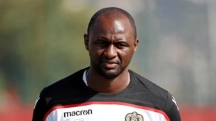El Niza 'se carga' a Vieira / futbolfrances.com