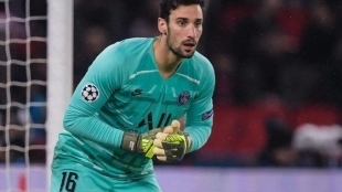 El Sevilla puede terminar vendiendo a Sergio Rico / Eldesmarque.com