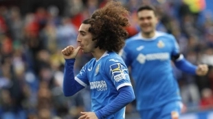 El Sevilla se lanza a por Cucurella / Lavanguardia.com