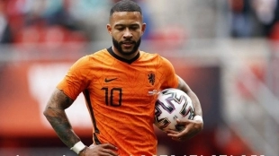 El Barça no cambiará la oferta económica por Depay