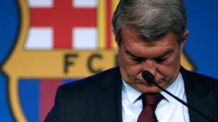 ALARMA: Si Laporta no baja la masa salarial antes del viernes, los fichajes no podrán debutar