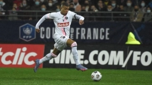 El PSG negocia con Mbappé una renovación de corta duración